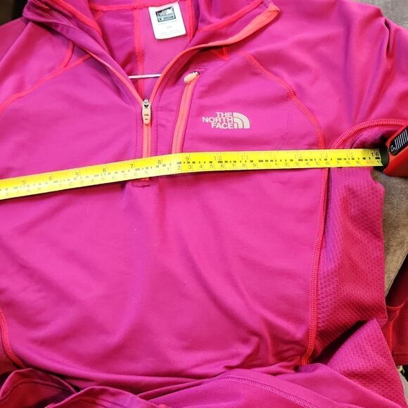 The north face medium flight series feather pattern vapor wick pullover - Picture 7 of 9